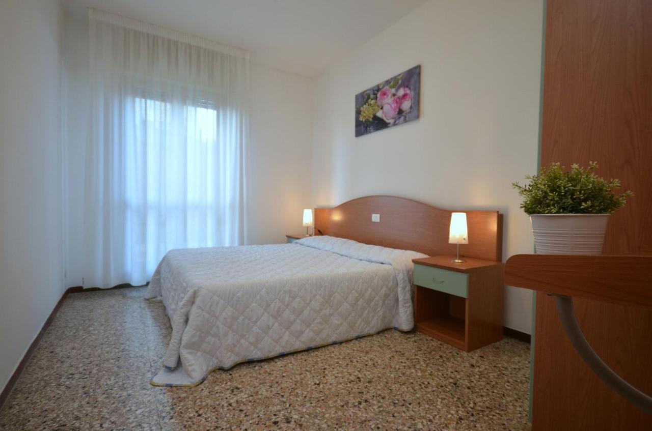 Appartamenti Dal Moro Lignano Sabbiadoro Kültér fotó